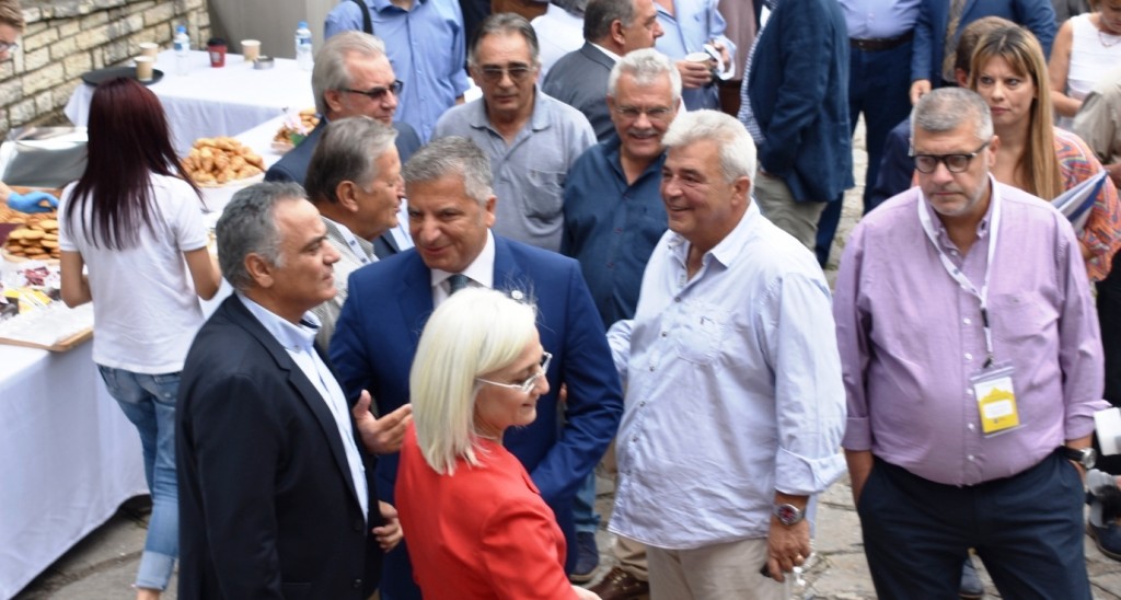 ΔΗΜΑΡΧΟΣ ΚΕΔΕ ΚΟΝΙΤΣΑ